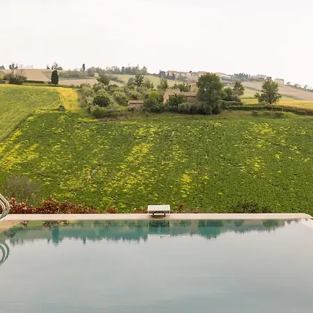 Luxury Private Spa, Jacuzzi, Infinity Pool Bagnolo (Marche)